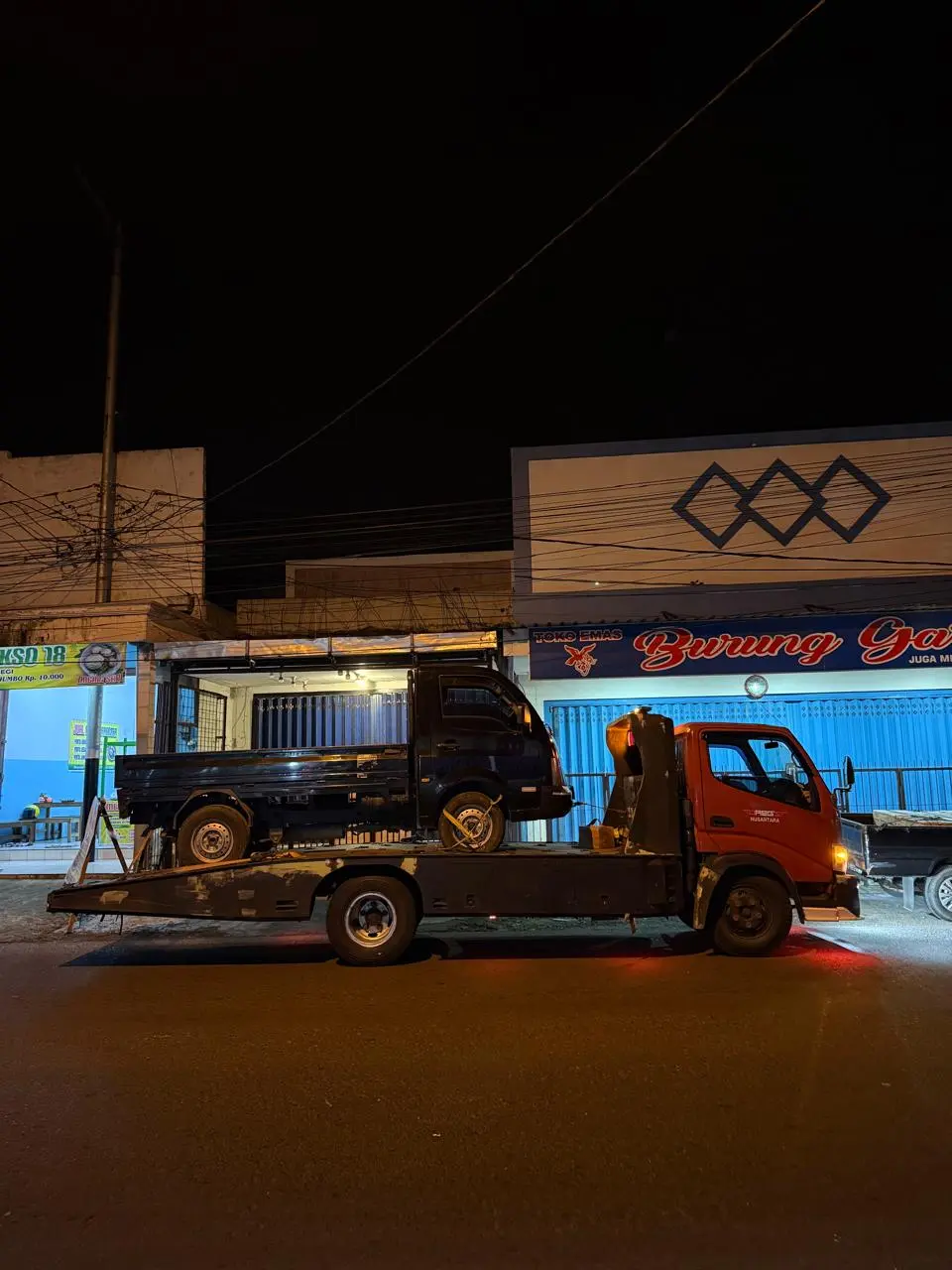 Towing Mobil Ceper Sooko Mojokerto